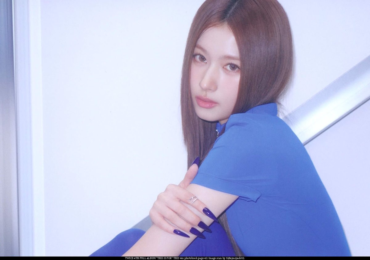 SCAN] TWICE 4TH FULL ALBUM 