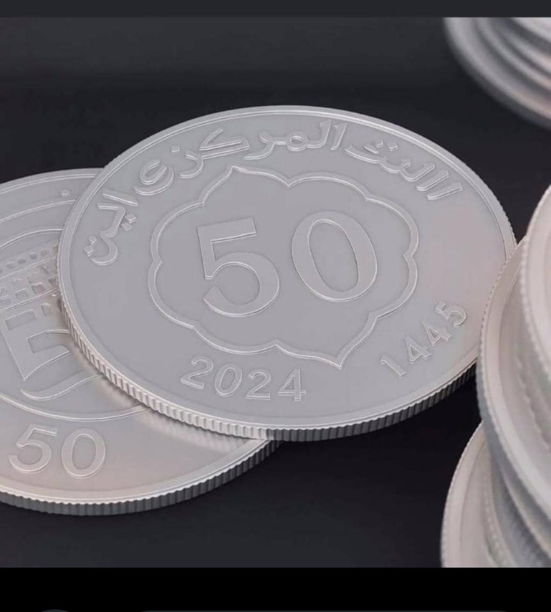 ودفو اصحاب الباصات 🤣🤣💔💔

#البنك_المركزي 
#الصين 
#الهلال