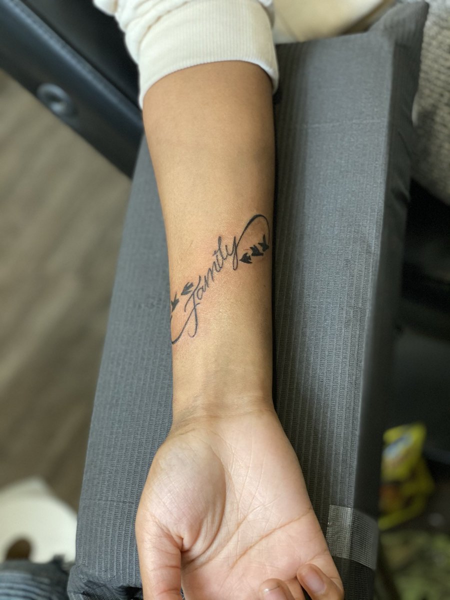 Z_MadTatter's tweet photo. ‼️BIRMINGHAM‼️2 small tattoos for $100 ALL WEEKEND…TAP IN AND GET YOURS https://t.co/FFKYfpMOOR