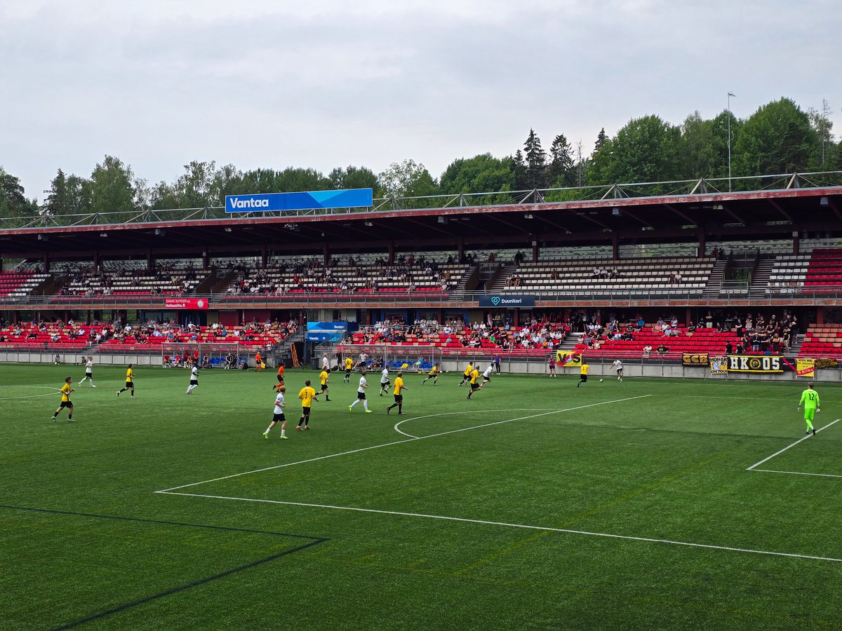 tomoffootball's tweet photo. 12.7.2025
VJS 1-1 FC Honka
Kakkonen🇫🇮⚽️

Myyrmäki stadion has history mostly for club bankruptcies and when 2013 Lech Poznań fanatics entered stands looking more prepared for MMA match than following football. Still one of top stadions in Finland even it was built in early 2000s. https://t.co/FAsf7izIRC