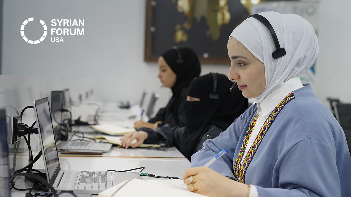 SyrianForumUSA's tweet image. Empower Women—Change Countless Lives 💫
At the Dollani Bootcamp, women are rewriting their futures. These bold, ambitious women are gaining the skills to land real jobs, build their own income, and lead their communities forward.
But they can’t do it alone.
With your support,…