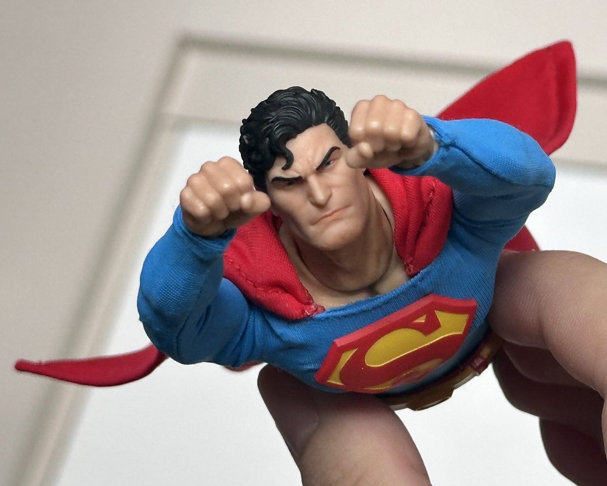 lethalcollector's tweet image. Day 7 of Posing Every #Superman Figure I Have: Mezco Superman with custom S emblems by @drone_custom_figures on IG