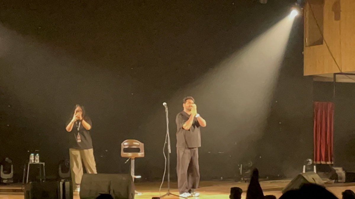 Sourabh Kulkarni (@gharkombada) on Twitter photo Took my father to watch <a href="/Zakirism/">Ronny bhaiya</a>’s Papa Yaar today, we had a great time and laughed like crazy! Let me tell you, it’s not like Tathastu at all. A well-written, refreshing comedy special.
<a href="/Zakirism/">Ronny bhaiya</a> Hope you enjoyed Kolhapuri Misal & Tambda-Pandhara Rassa too! 😄 Took my father to watch <a href="/Zakirism/">Ronny bhaiya</a>’s Papa Yaar today, we had a great time and laughed like crazy! Let me tell you, it’s not like Tathastu at all. A well-written, refreshing comedy special.
<a href="/Zakirism/">Ronny bhaiya</a> Hope you enjoyed Kolhapuri Misal & Tambda-Pandhara Rassa too! 😄