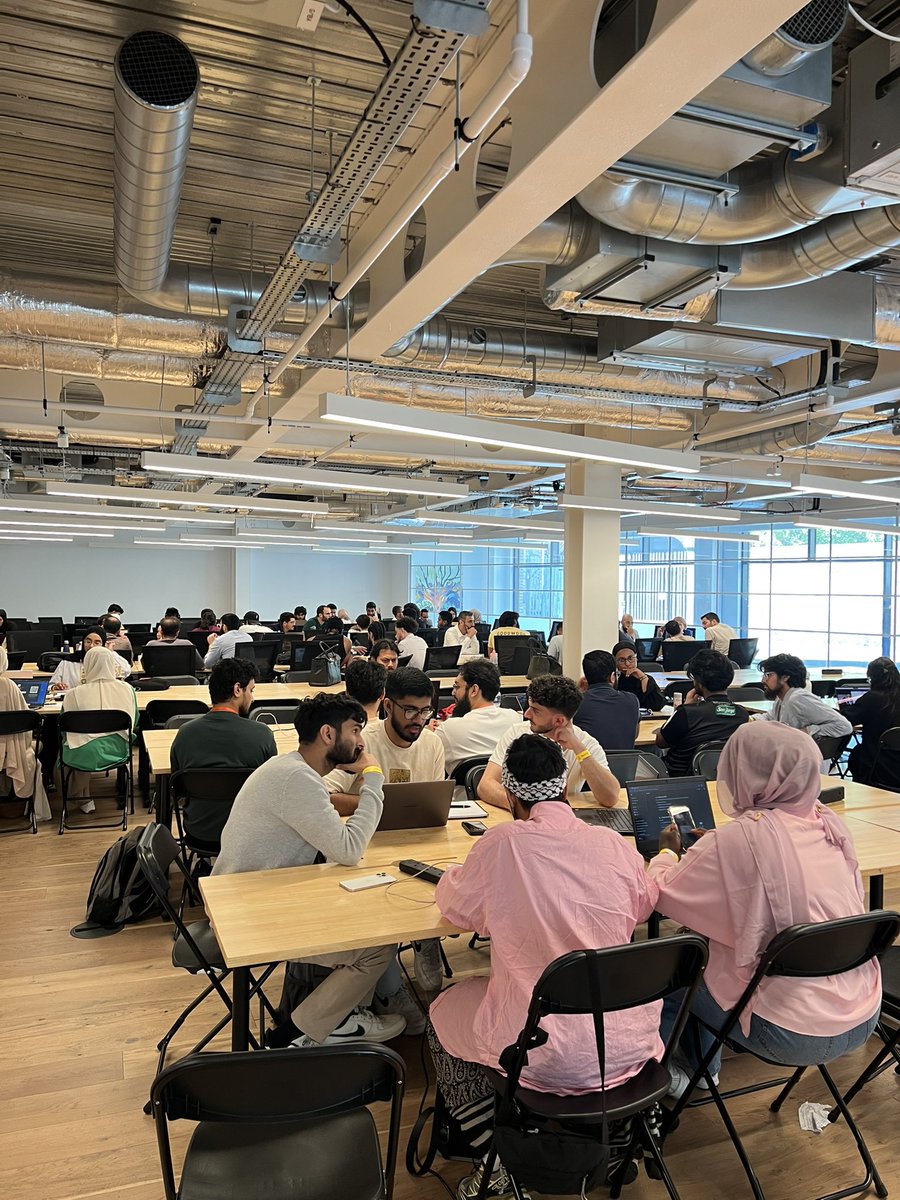 shahelkhan_'s tweet image. Amazing initiative, great vibes: @DeenDevelopers Hack for Gaza 🇵🇸