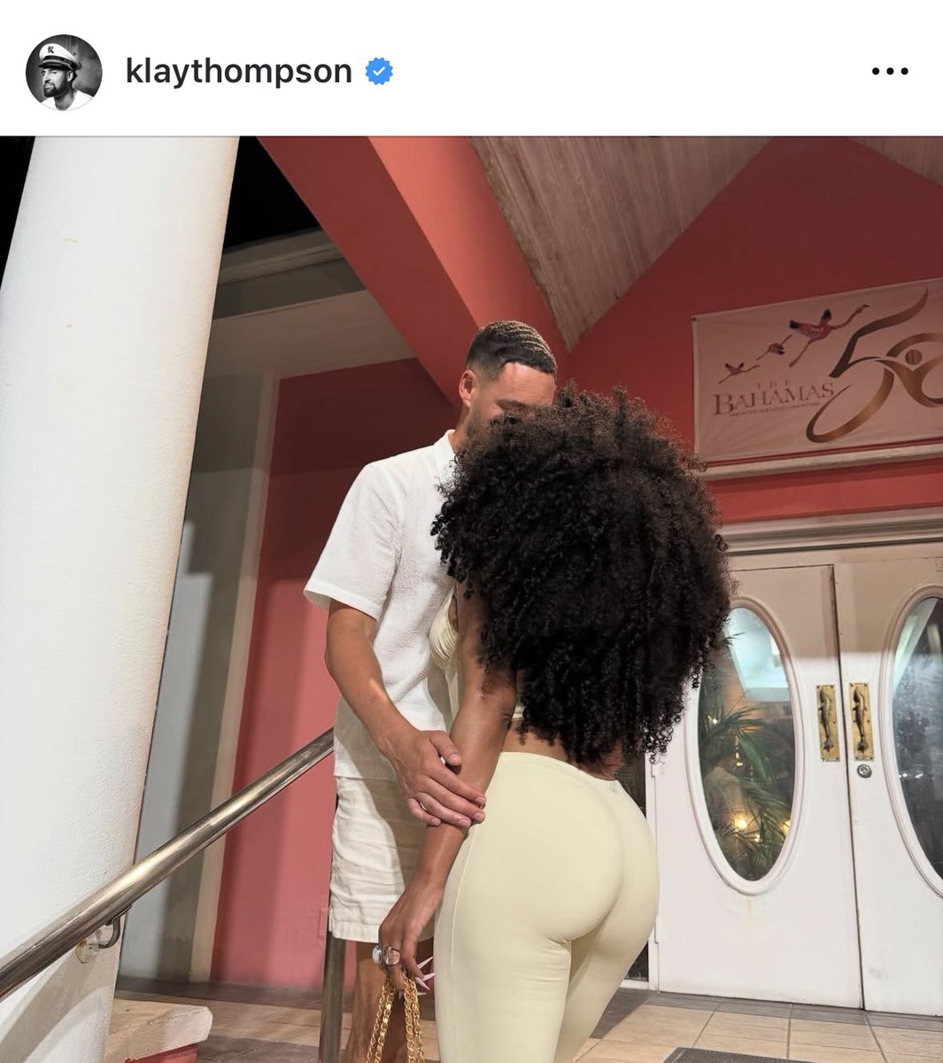 mollyhannahm's tweet image. where were you when klay thompson hard launched megan thee stallion