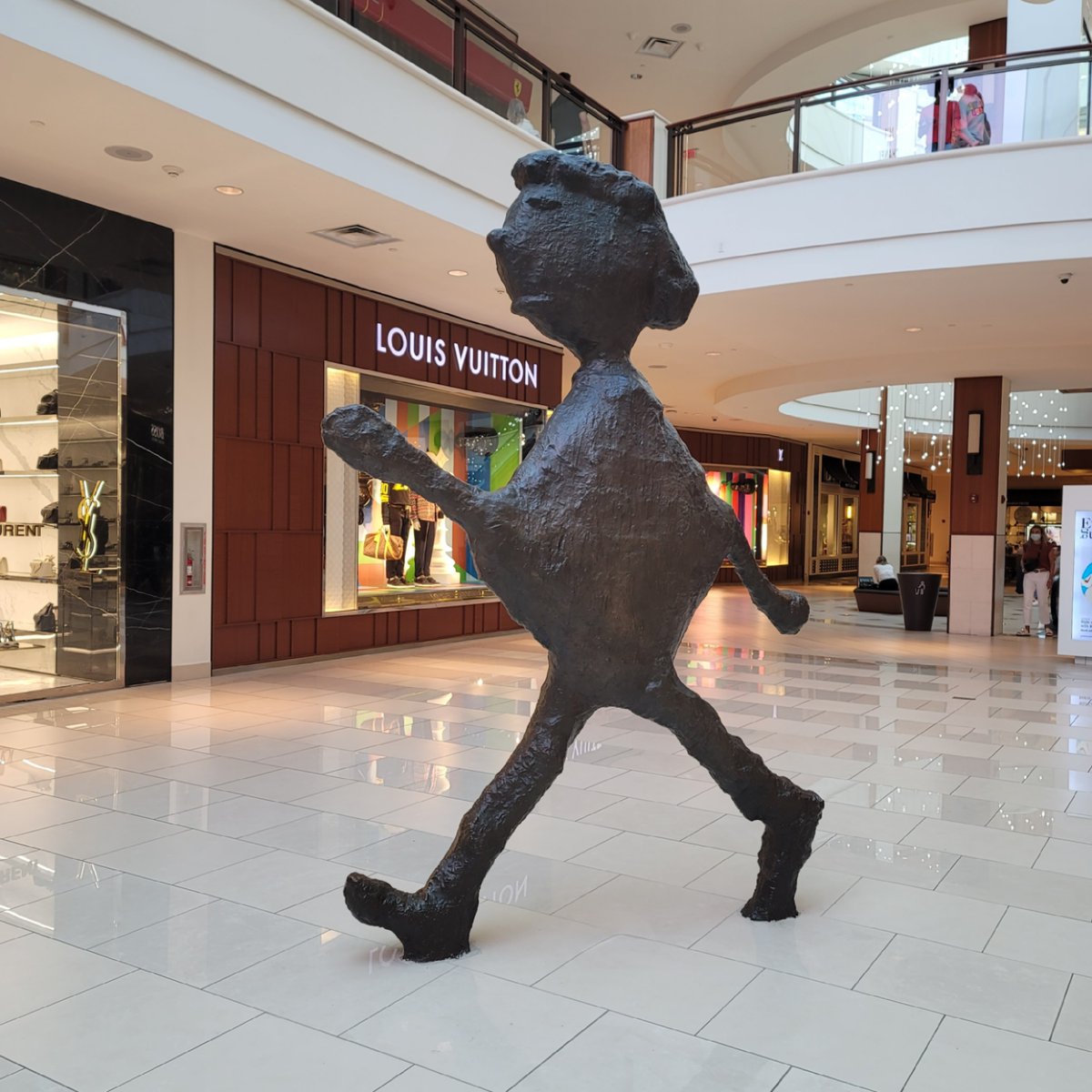 Indulge in our Shop and Stay package at <a href="/AventuraMall/">Aventura Mall</a> residh.tl/601342V0v

•$50 Aventura Mall Gift Card
•Aventura Mall Welcome Amenity and shopping coupon book
•Complimentary Breakfast in our dining room
•Complimentary Wi-Fi
•Late Check Out of 2pm

#miami #shopping