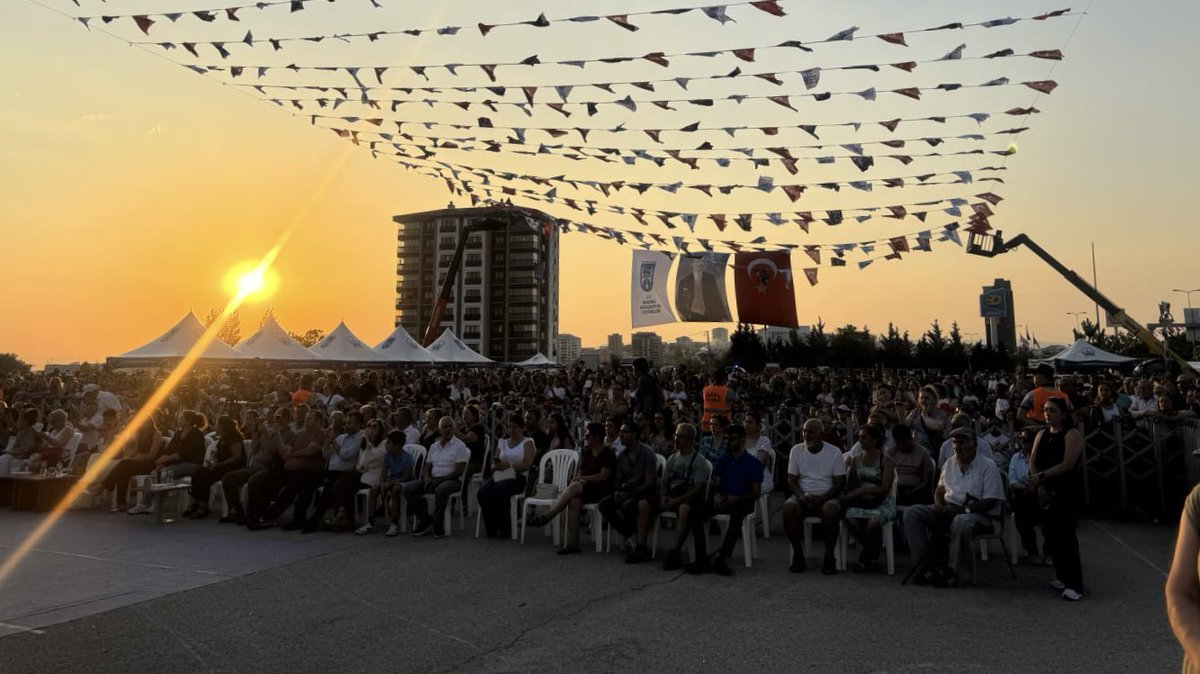 zaferpartisi's tweet photo. Genel Sekreterimiz Sayın Cezmi Polat, Genel Başkan Yardımcımız Sayın Prof. Dr. Erdinç Telatar, Genel Başkan Yardımcımız Prof. Dr. Haydar Çakmak ve Gençlik Kolları Genel Sekreterimiz Fazlıcan Yurt, Ankara Büyükşehir Belediyesi’nin düzenlediği Birlik Aşı etkinliğine katıldı. https://t.co/44dKawdRuP
