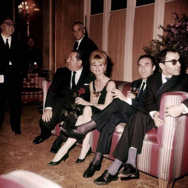 distractedfilm's tweet photo. SOFA CINEMA:  

Brigitte Bardot and Michel Piccoli and Jean-Luc Godard.

cu https://t.co/V0ecnscead