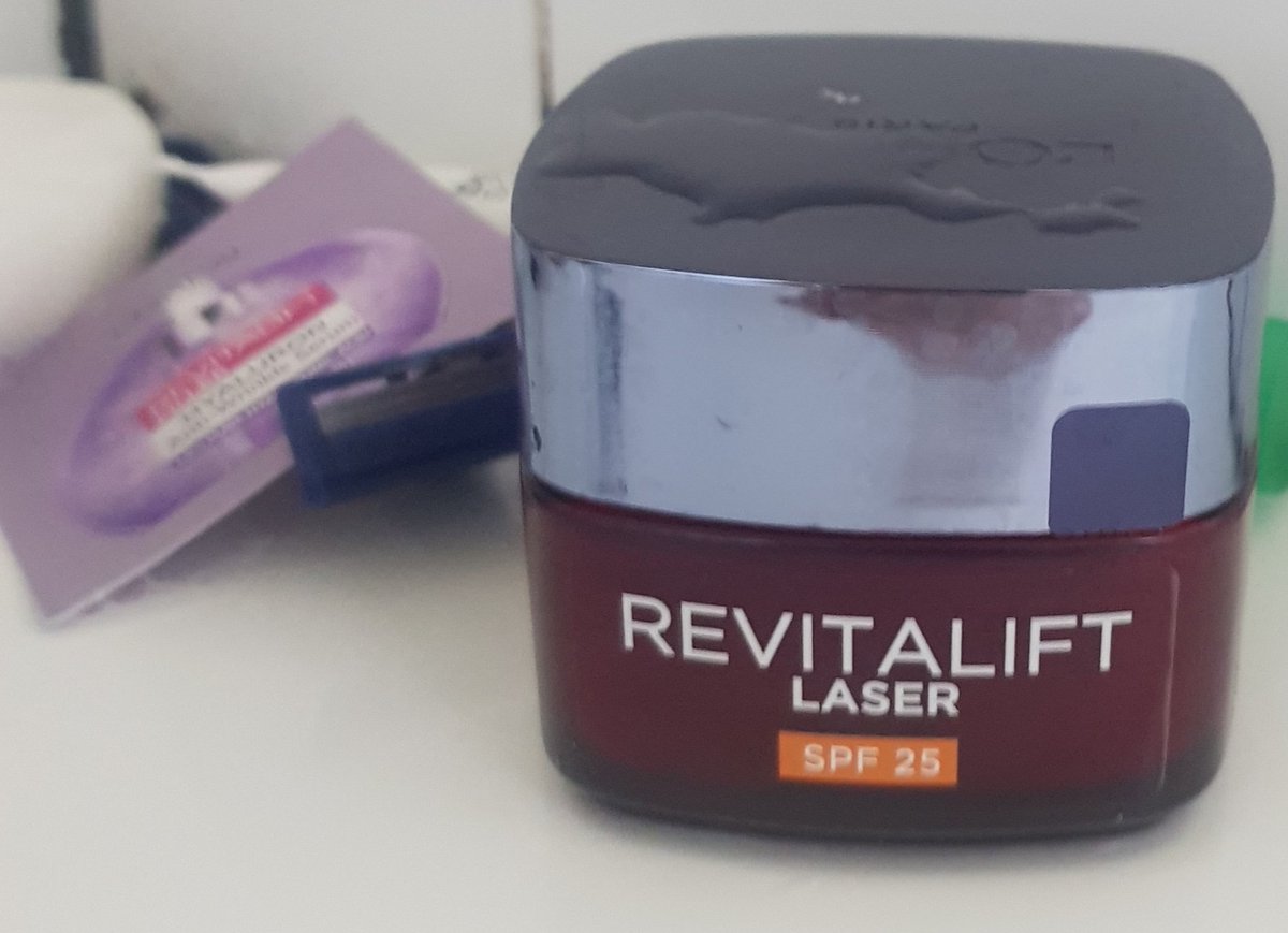 SarahTonin #GTTO #FBNHS #ProEU #SaveOurNHS #BLM (@i_am_sarahtonin) on Twitter photo : #producttesting this son of a bitch, for the next few weeks!😁 All good,so far!😘
#producttester
#productreviewer #freebie #freebiehunter #moneysaver #facecream #skincare #free #freebie #freestuff #revitaliftlaser #spf #htcxrevitaliftlaserspf @hometesterclubuk <a href="/lorealparis/">L'OréalParisOfficial</a> : #producttesting this son of a bitch, for the next few weeks!😁 All good,so far!😘
#producttester
#productreviewer #freebie #freebiehunter #moneysaver #facecream #skincare #free #freebie #freestuff #revitaliftlaser #spf #htcxrevitaliftlaserspf @hometesterclubuk <a href="/lorealparis/">L'OréalParisOfficial</a>