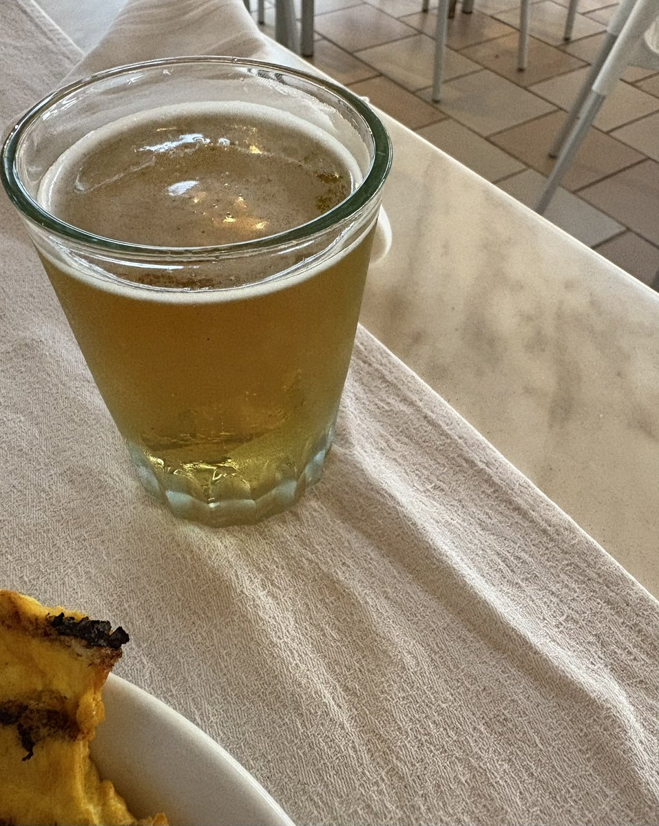 Jako správný Čech na dovolené musím konstatovat: „Čepují tu chcanky. Už se těším domu na pořádný pivo”