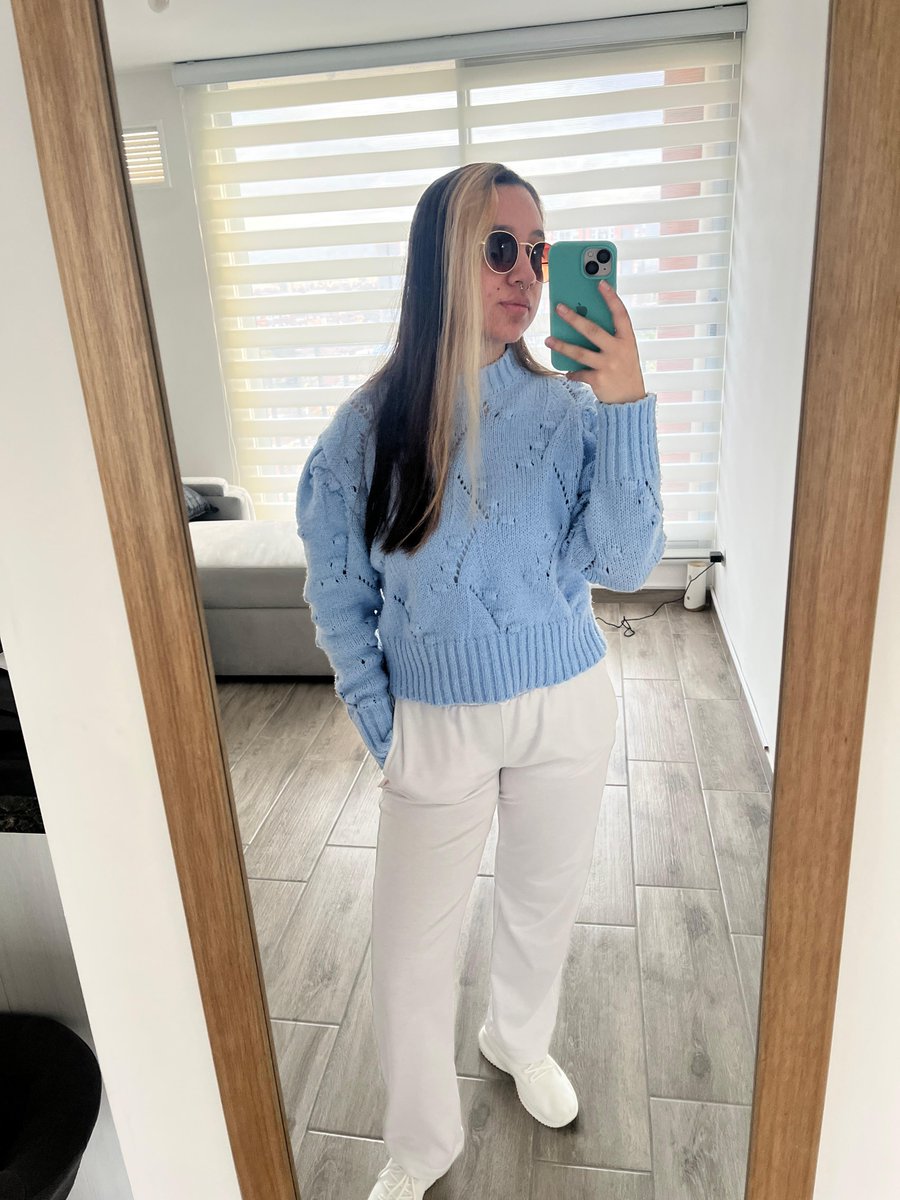 Yo no soy Old Money, yo no tengo money ✨

Feliz Sábado 💚