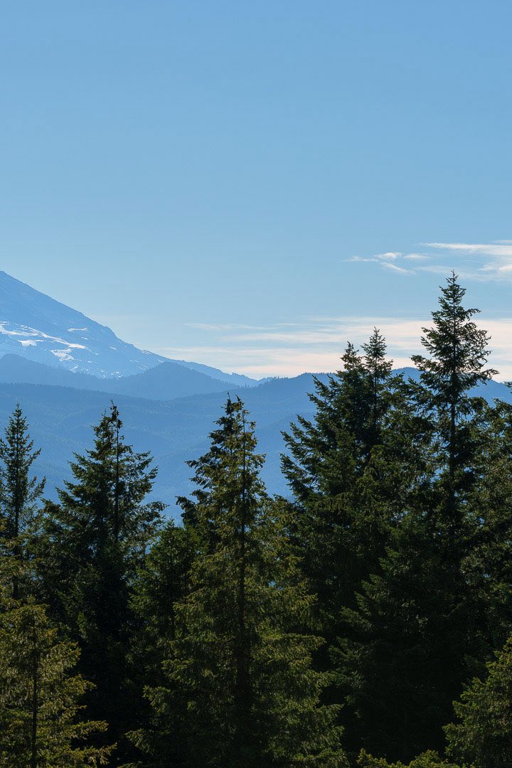 PaulMarcoe's tweet image. Mount Rainier in 3 parts. Final image panorama made up of 6 stitches.