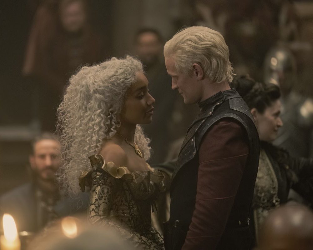 Thursday ☥ tweet media