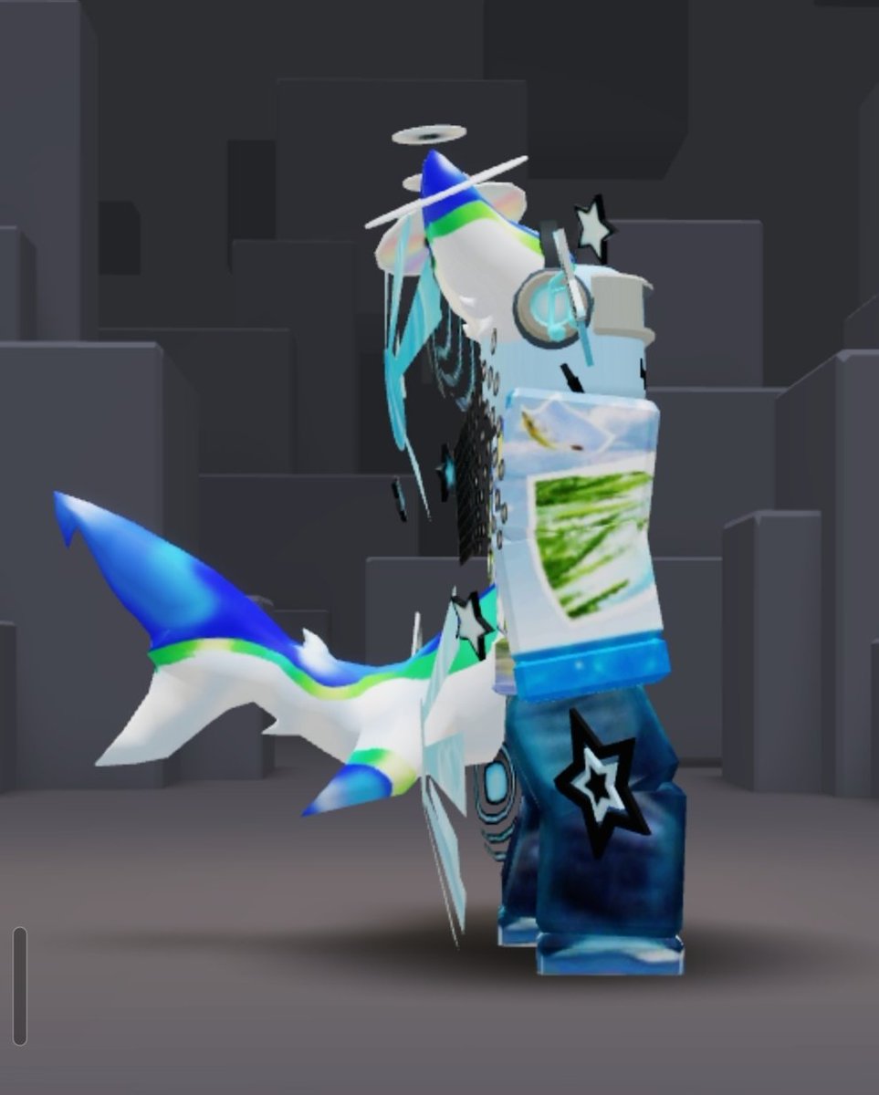 CriFa476801's tweet photo. I'm searching an artist that can make my dream shark fursona a drawing based on my roblox avatar. If you can just send me a message. Here's the pics: https://t.co/luw7yYl40W
