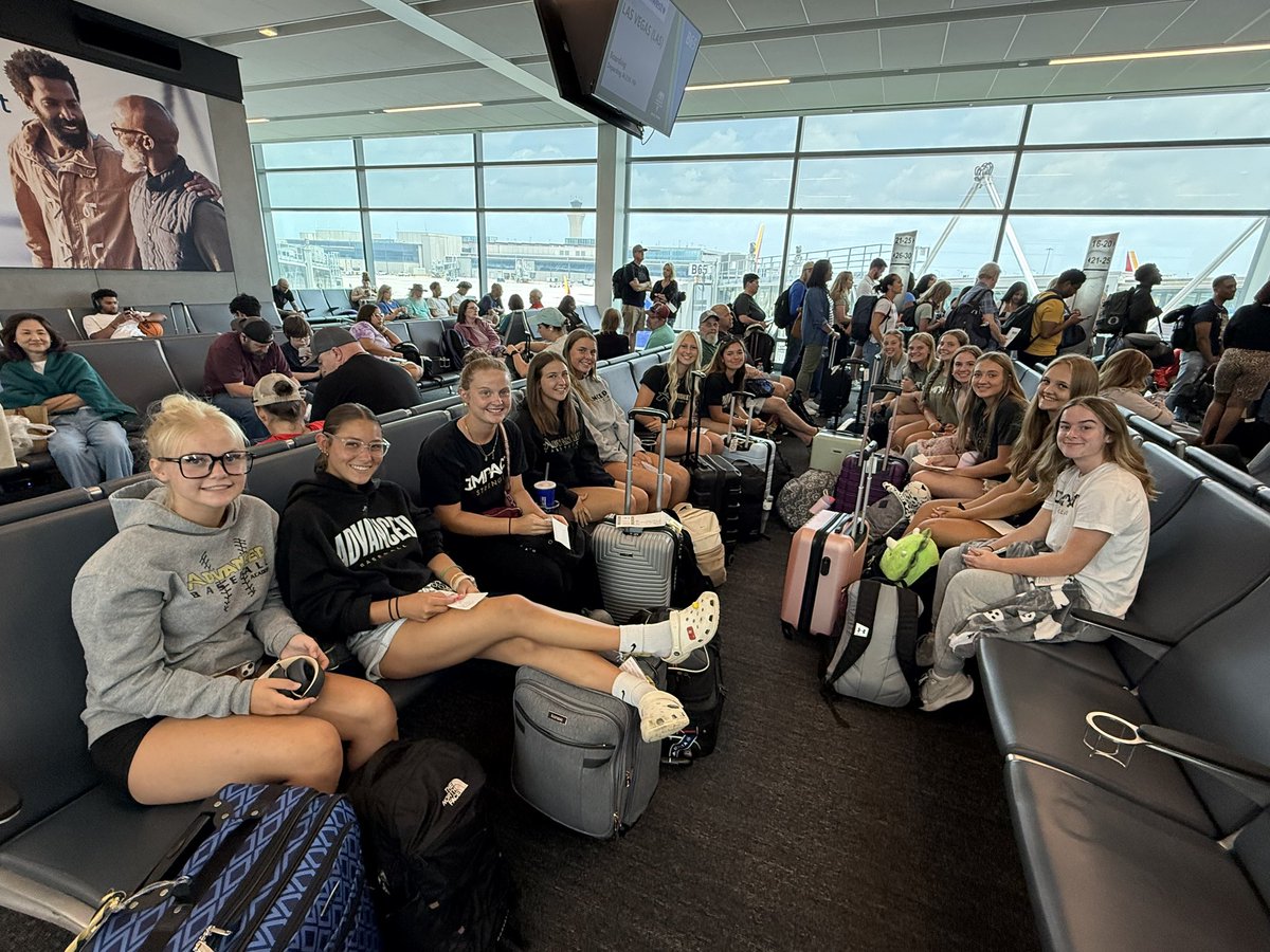 We will see you in Cali!! ☀️ 🥎 💪 🌴 🌊 🔥