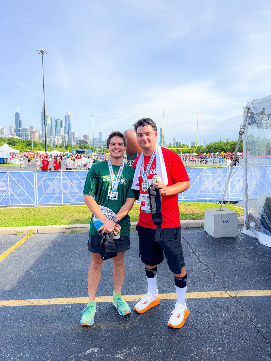 byMaxC's tweet photo. ran my first race today! really happy to have completed it after starting to take running seriously the past few months 🏃🏻‍♂️🏅 https://t.co/sgQcMTI78e