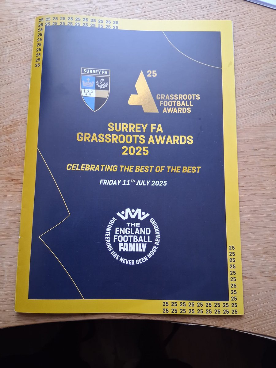 Mattyk05's tweet image. Very enjoyable evening for the
@surreyfa Grassroots Awards at Thorpe Park last night. A shame not to win but congrats to @grumpywat
on the win. Top job on the @AshUtdFC
pitch 👏 @HambledonFC
#surreyawards #groundsman #prayforrain