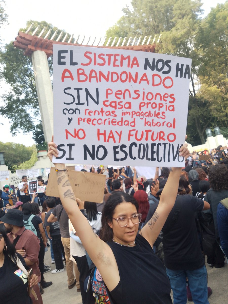 06600Observa's tweet image. Demandas jóvenes manifiestas el #4DeJulio en la protesta #AntiGentrificación
1. Acceso a #ViviendaAdecuada pública y privada asequible en compra y/o renta más allá de los #ProgramasSociales
2. #PrecariedadLaboral y #SalariosJustos
3. Prestaciones: Pension y #SeguridadSocial Digna