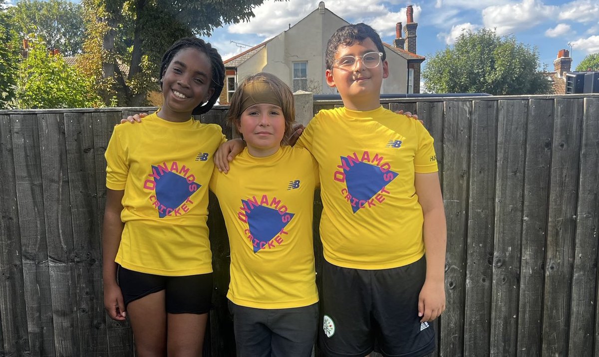 LEO Academy Trust (@leoacademies) on Twitter photo 📸 A Summer to remember …
🏏 Year 2 & 3 – @AllStarsCricket
🏏 Year 4 & 5 – <a href="/DynamosCricket/">Dynamos Cricket</a>
🏏 Year 6 – Hardball Cricket
Thank you, <a href="/SurreyCricketFd/">Surrey Cricket Foundation</a> & <a href="/LEOsports7/">LEO Sports</a>. 📸 A Summer to remember …
🏏 Year 2 & 3 – @AllStarsCricket
🏏 Year 4 & 5 – <a href="/DynamosCricket/">Dynamos Cricket</a>
🏏 Year 6 – Hardball Cricket
Thank you, <a href="/SurreyCricketFd/">Surrey Cricket Foundation</a> & <a href="/LEOsports7/">LEO Sports</a>.