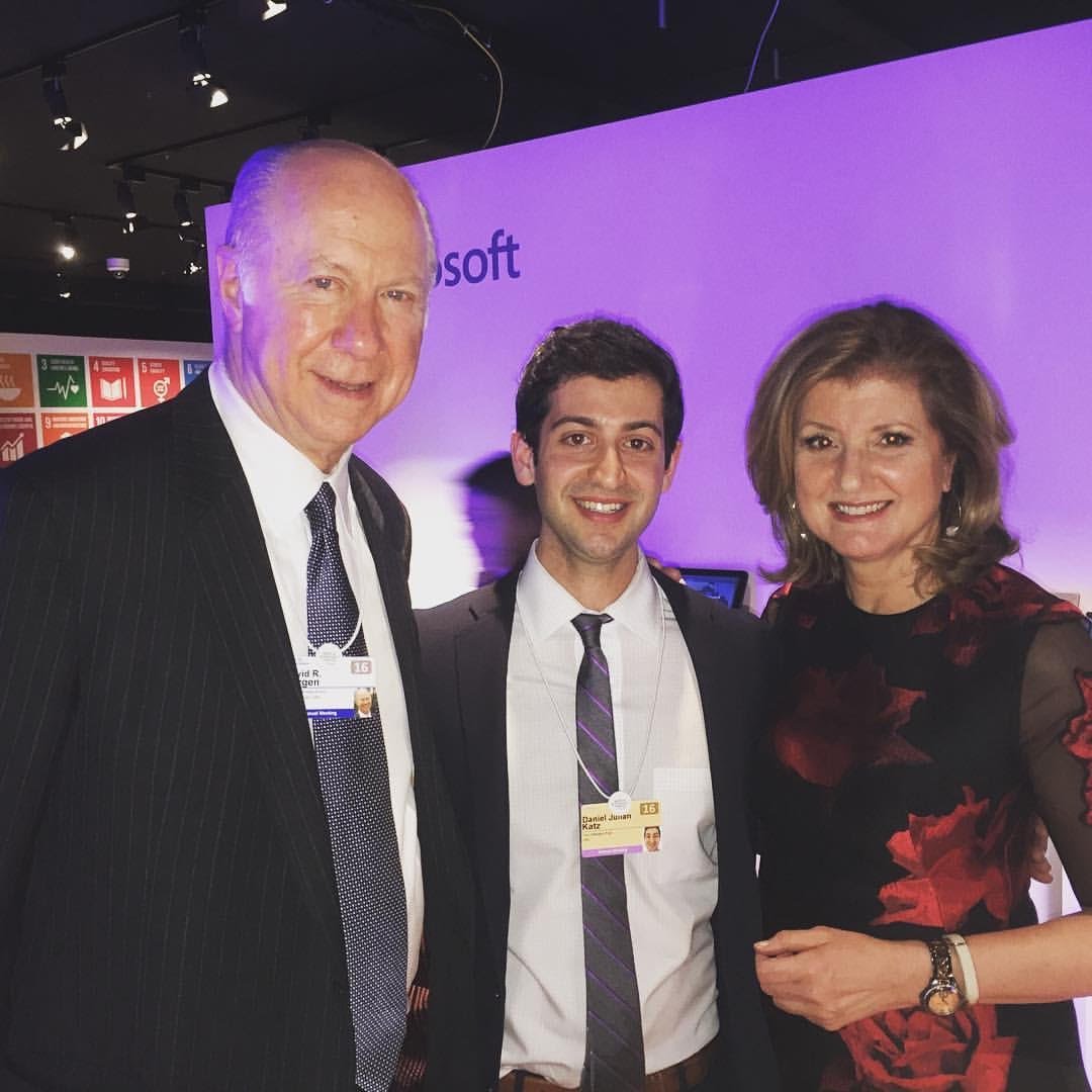 ariannahuff's tweet image. So sad to hear of the passing of David Gergen, a friend who advised four presidents. Here with @DanJKatz who was David's chief researcher before he became my chief of staff.