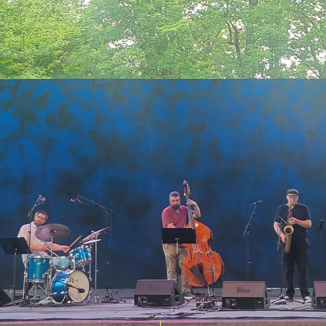local4afm's tweet image. The eclectic set list of The Christopher Burge Trio includes compositions by Theloniuos Monk, Henry Mancini, Lee Morgan and Steve Winwood at the @CainPark Arts Festival.