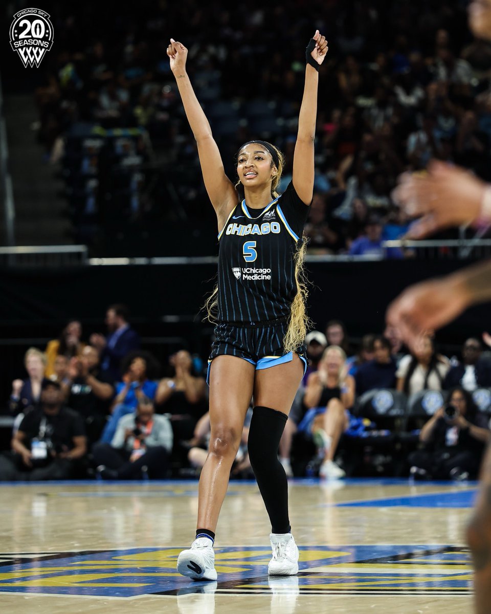 RealCGriff's tweet image. Huge win for the Sky today over the best team in the league. Angel Reese is turning the entire season around. I gotta get to a game BAD #SkyTown