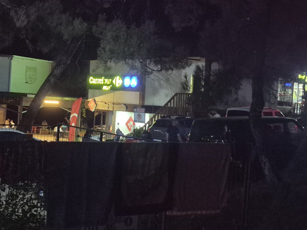 ayktktkoglu's tweet photo. Gökçetepe Tabiat Parkı @CarrefourSA fahiş fiyatlar şehir merkezindeki @CarrefourSA lar la alakası yok fiyatlar haddin den fazla https://t.co/9dmfGfPdiE