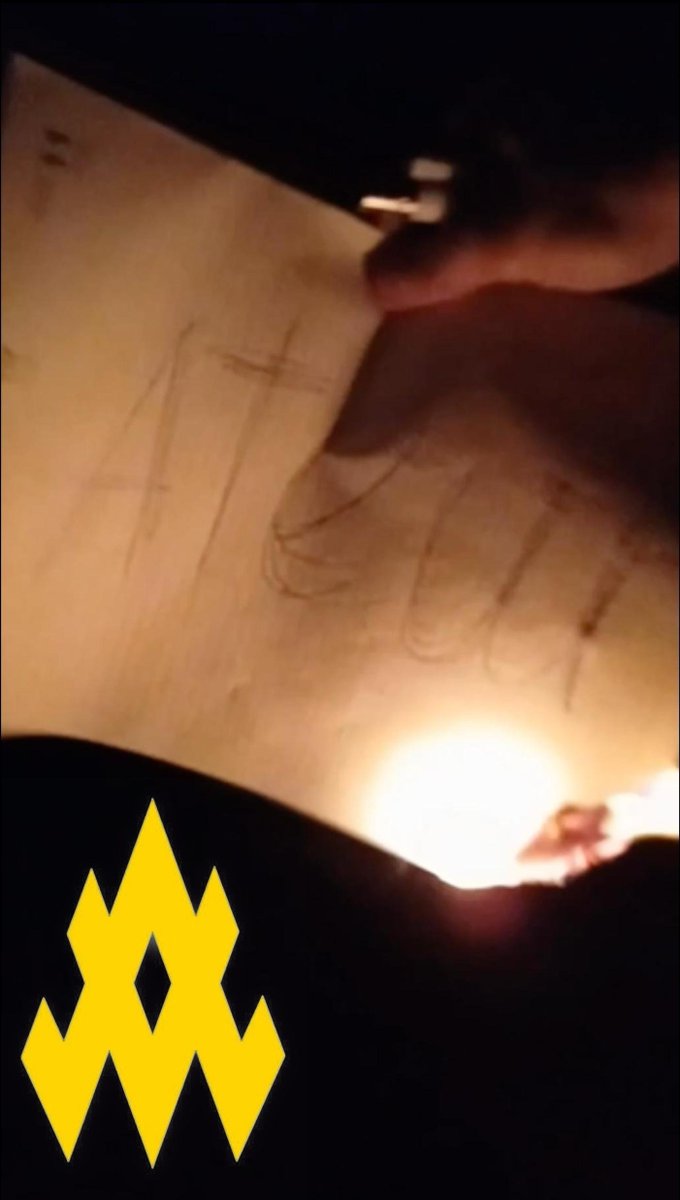 atesh_eng's tweet image. 🔥 ATESH destroyed an Akhmat vehicle in Mariupol. The agent struck at night and escaped while Kadyrovites slept in someone else’s house. Greetings to the murtads and Aladdin’s Slippers — TikToks are banned for you on Ukrainian soil. Mariupol is Ukraine.
#RussianUkrainianWar