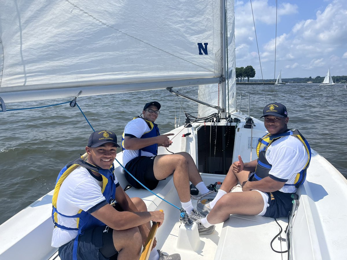 Coach Bobby Collins (@southpointefbsc) on Twitter photo My son <a href="/jordanbcollins/">Bobby “Jordan” Collins</a> at <a href="/NavyFB/">Navy Football</a> during his 1st year learning how to sail! #ProudDad My son <a href="/jordanbcollins/">Bobby “Jordan” Collins</a> at <a href="/NavyFB/">Navy Football</a> during his 1st year learning how to sail! #ProudDad