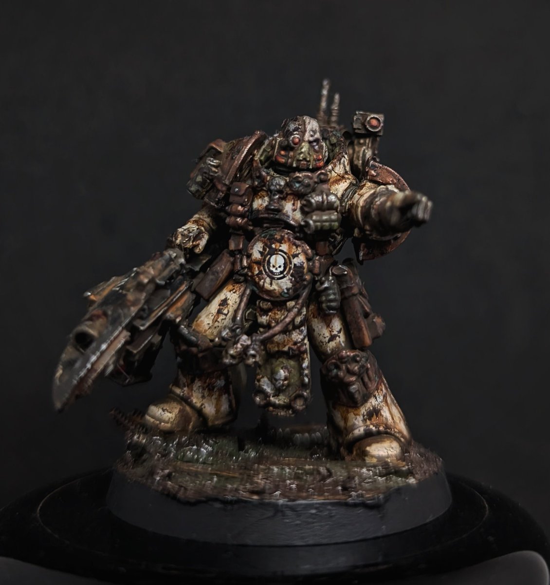 See you... Space cowboy... :( 

Death Guard Armistos

#WarhammerCommunity 
#horusheresy