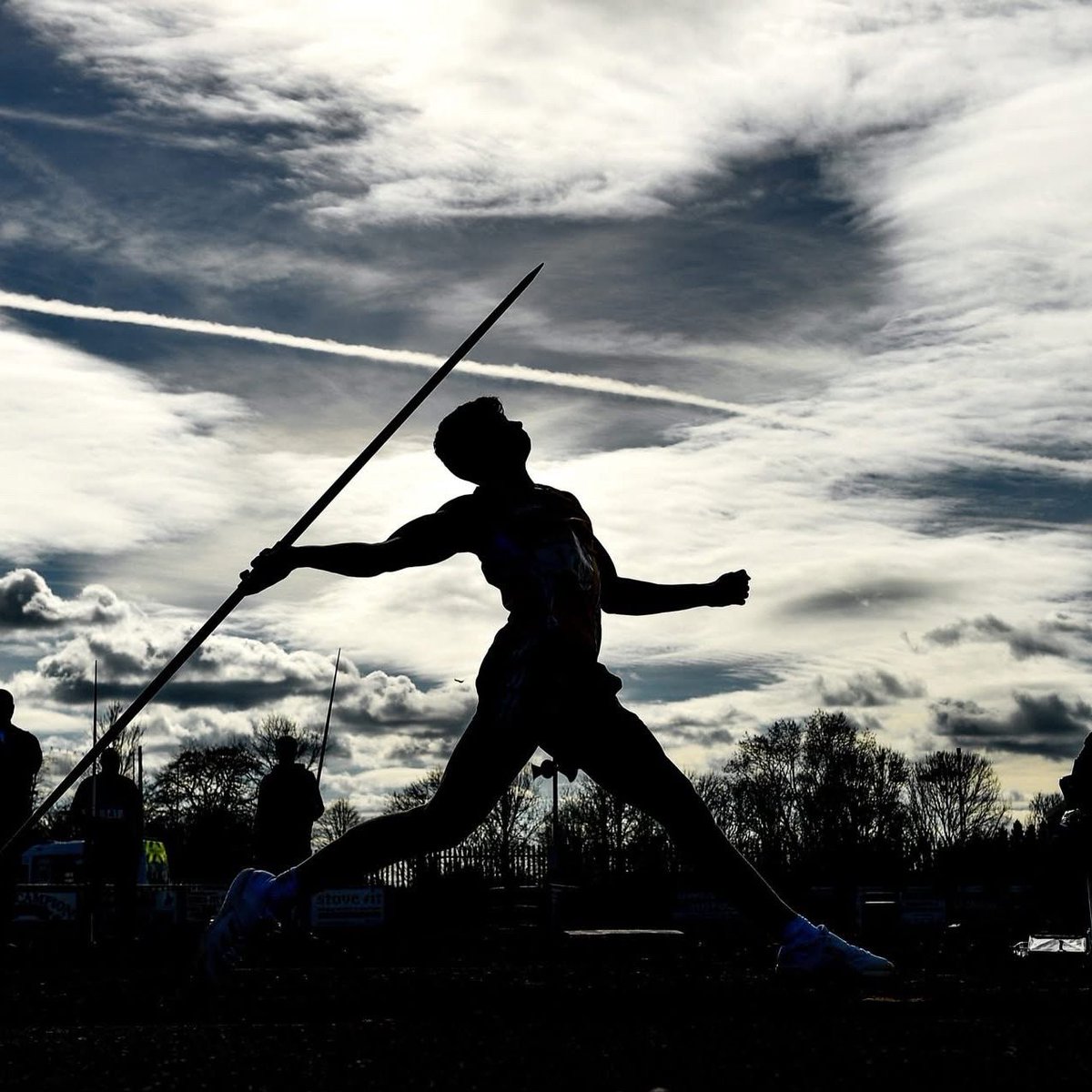 A huge congratulations to our student, Kevin O Shea, Farranfore Maine Valley A.C. He unleashed a massive throw of 60.61m to take gold in the U17 Boys Javelin at the National Juvenile Track &amp; Field Championships💥
His performance smashed the previous Championship record of 58.35m