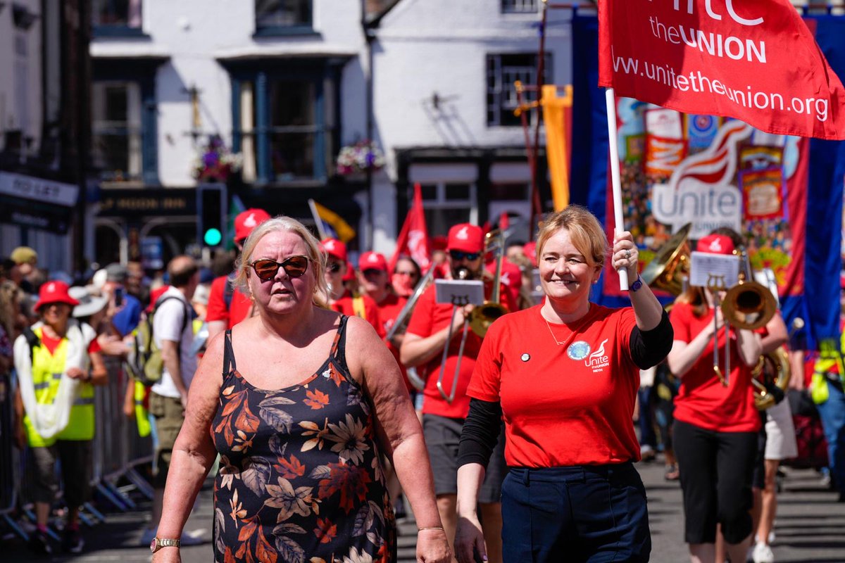 UniteNEYH's tweet image. A huge thank you to everyone who made another fantastic year at the Gala this year ✊
@unitetheunion @durhamgala
#UniteNEYH