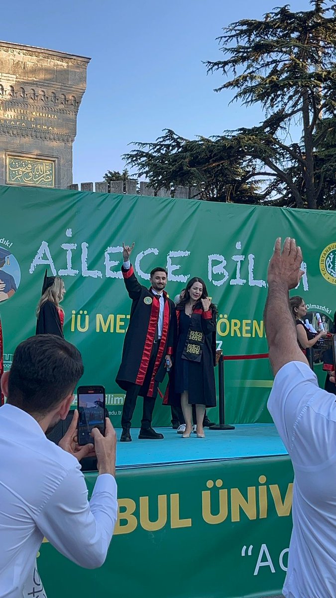 ogyizm1's tweet photo. Siz çoksunuz biz Türk.
Topunuz gelin! https://t.co/KANkEkqN4W
