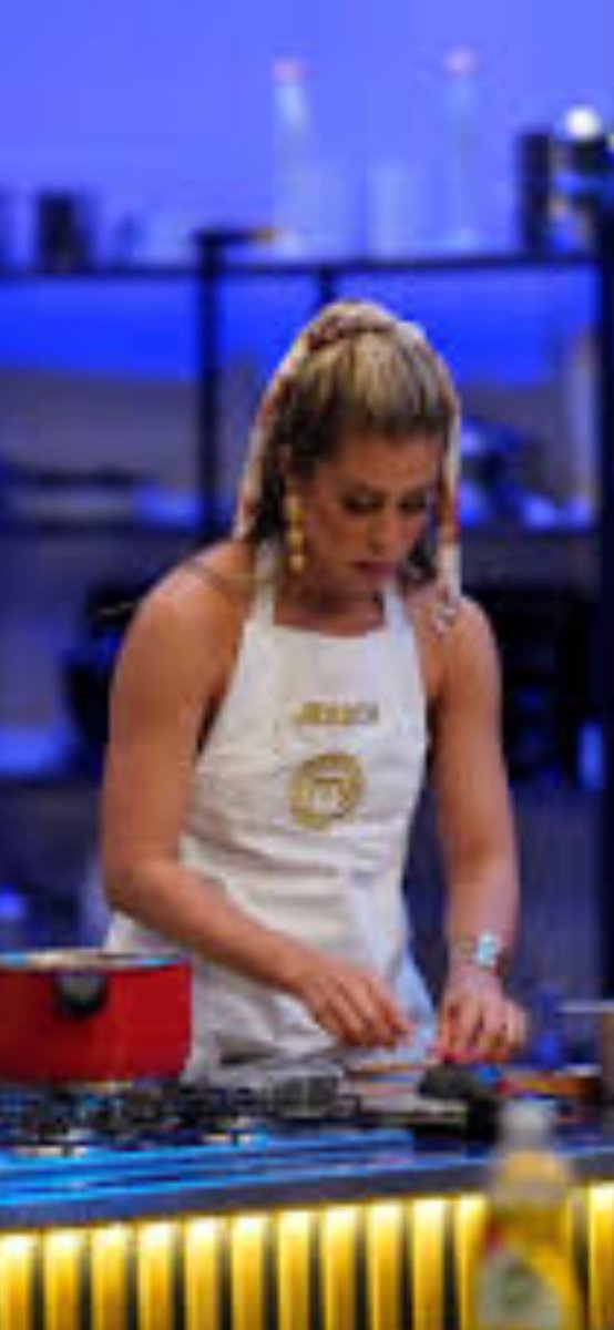 E poné sal la nde agua , y despues e cortá en rodaja la nde papa