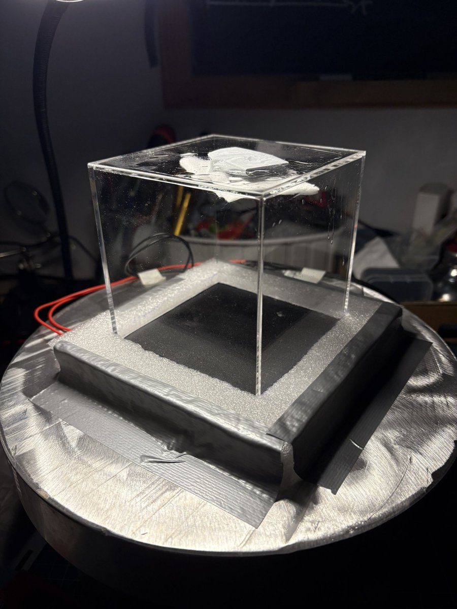 blacklemming's tweet photo. @signoukette Les différents prototypes avant le montage final : https://t.co/1ikfze84F1