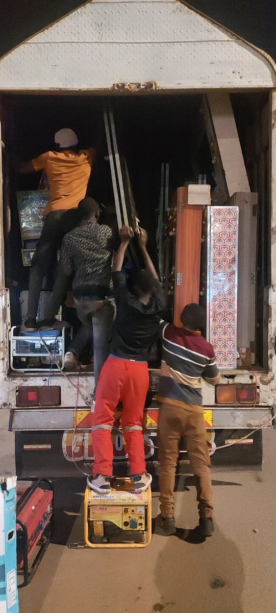 lgrb_uganda's tweet image. Our Enforcement team with support from @PoliceUg has resumed its countrywide crackdown on illegal gaming machines. We confiscated over 154 illegal gaming machines from Mpigi, masaka, and surrounding towns.
We thank all those who continue to provide us with valuable information…