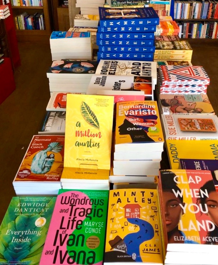 CaribTranslate's tweet image. Happy Caribbean Literature Day.
#reading #writing #Caribbean