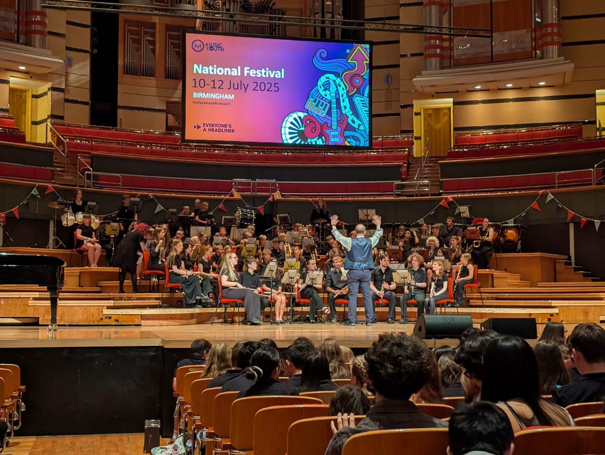 A privilege to perform on stage <a href="/musicforyouth/">Music for Youth</a> nationals with students from <a href="/tmakirton/">Thomas Middlecott Academy</a> and <a href="/LMSlincsmusic/">LMSlincsmusic</a> #proudteacher #music  🎶 ❤️ 🥁 🎺