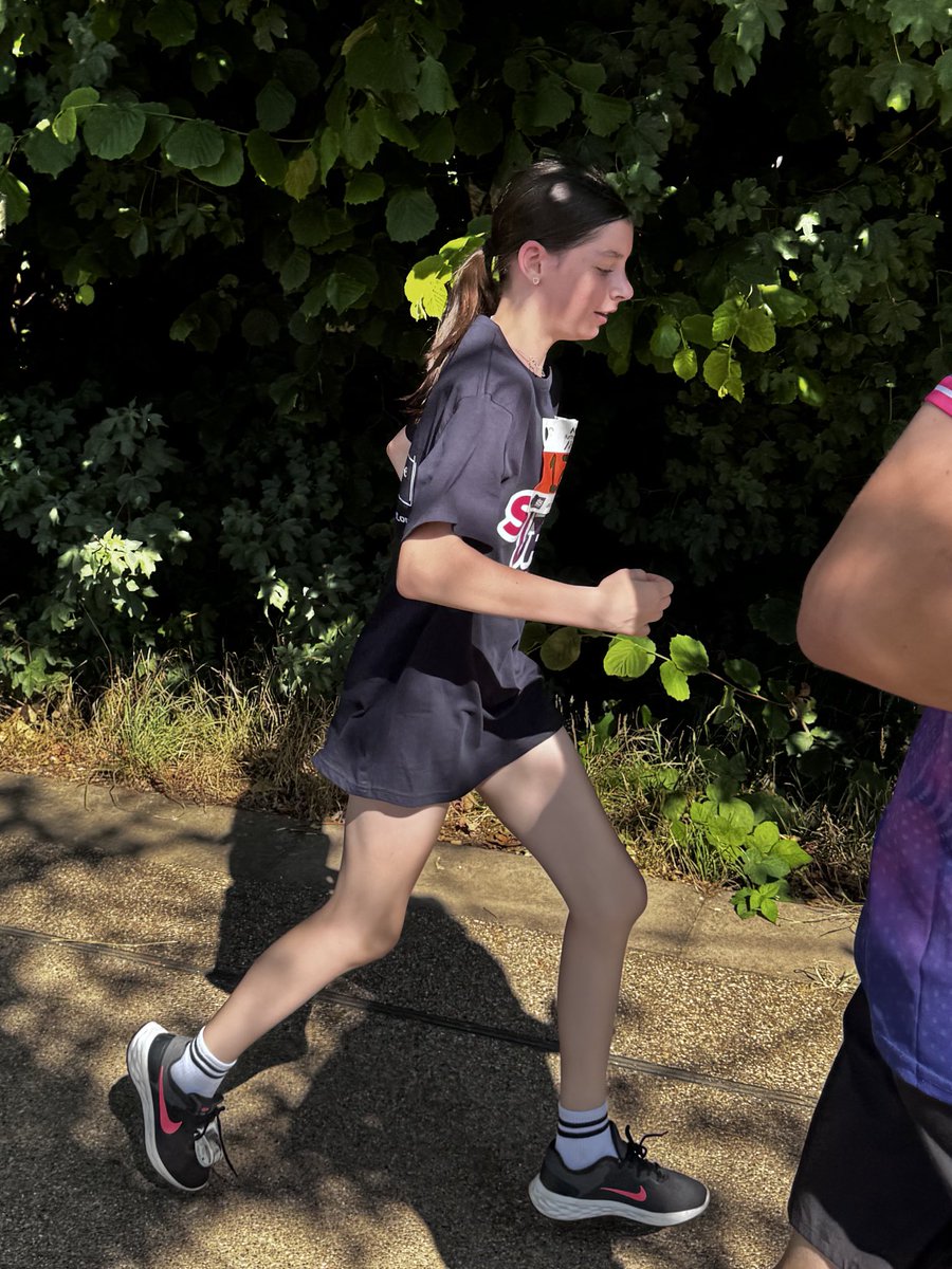 Chris Hayes (@lasherlamp) on Twitter photo <a href="/hallmead/">Hall Mead School</a> Holly H was incredibly proud to do the 5K run with her friends and fellow students for Mind of the Student, raising £570 so far for a very worthy cause <a href="/hallmead/">Hall Mead School</a> Holly H was incredibly proud to do the 5K run with her friends and fellow students for Mind of the Student, raising £570 so far for a very worthy cause