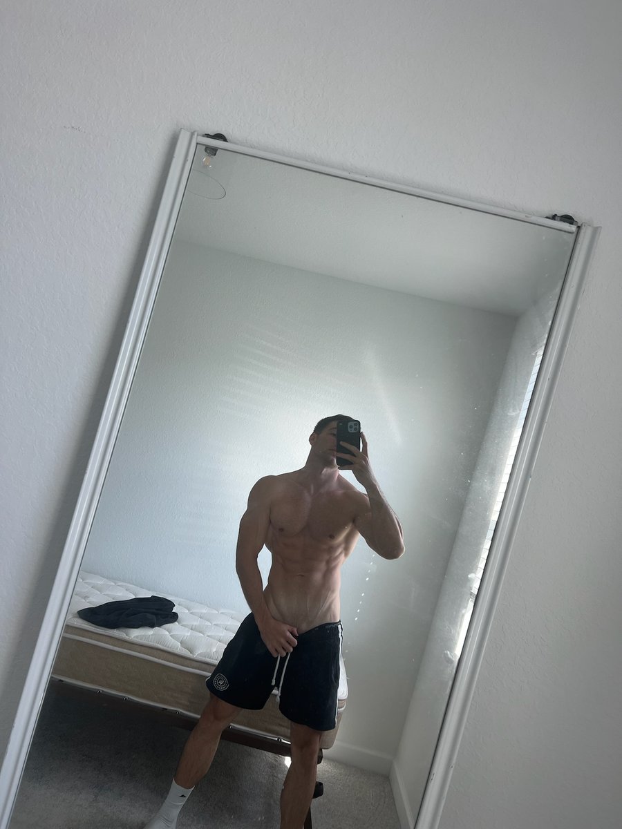 Just flexin’ and feelin’ myself. 😏
