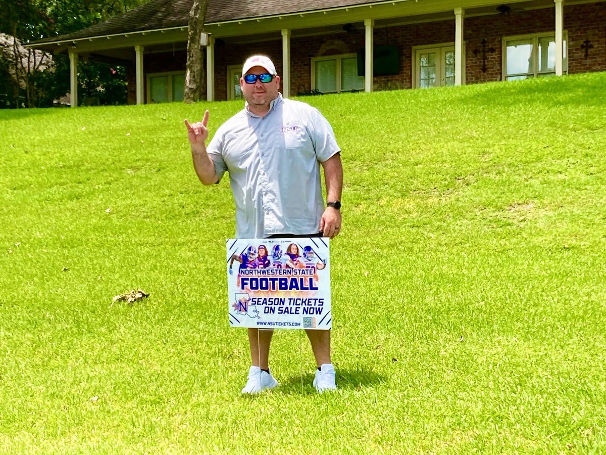 NSUDemons's tweet image. We had a great day on the water for our annual season ticket sign drop off day! ☀️
Thank you to everybody we saw yesterday for your support, and thank you to all of our season ticket holders for believing in our program! Less than 50 days - CAN’T WAIT TO SEE YOU IN TURPIN!