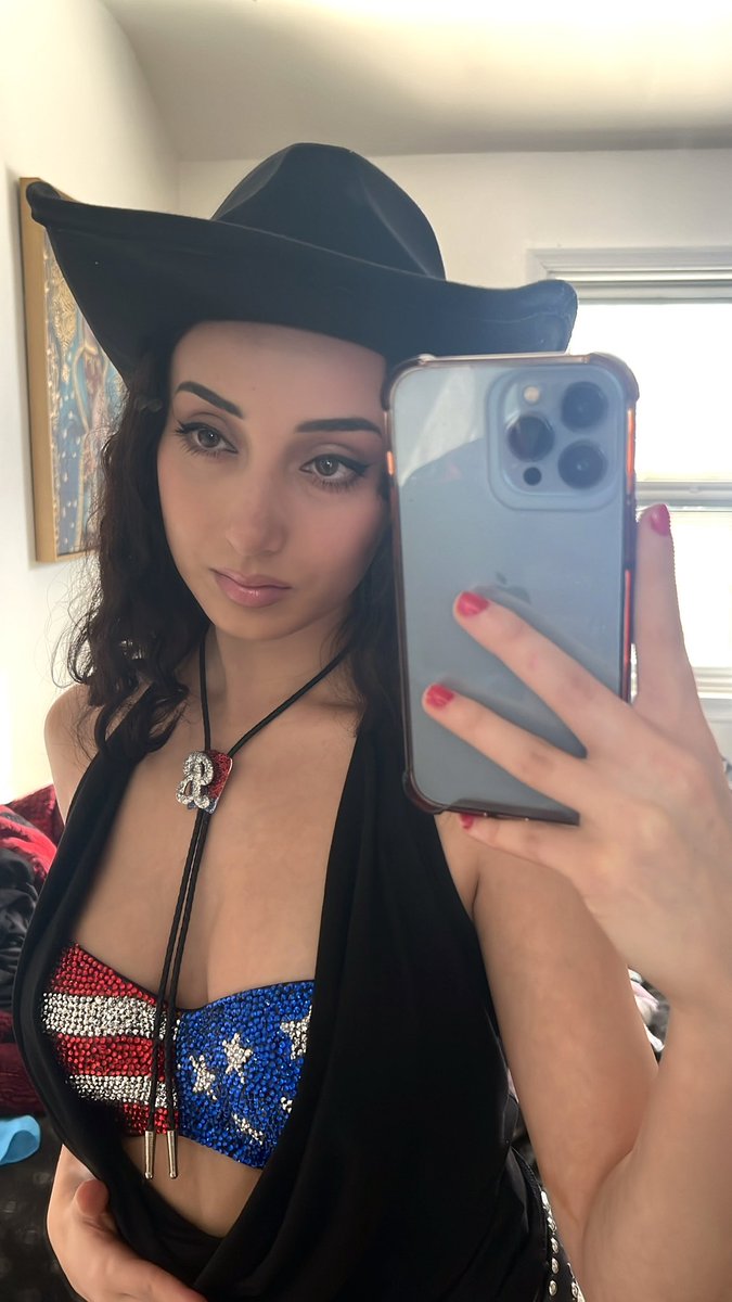alex☆ (@remhivee) / Posts / X