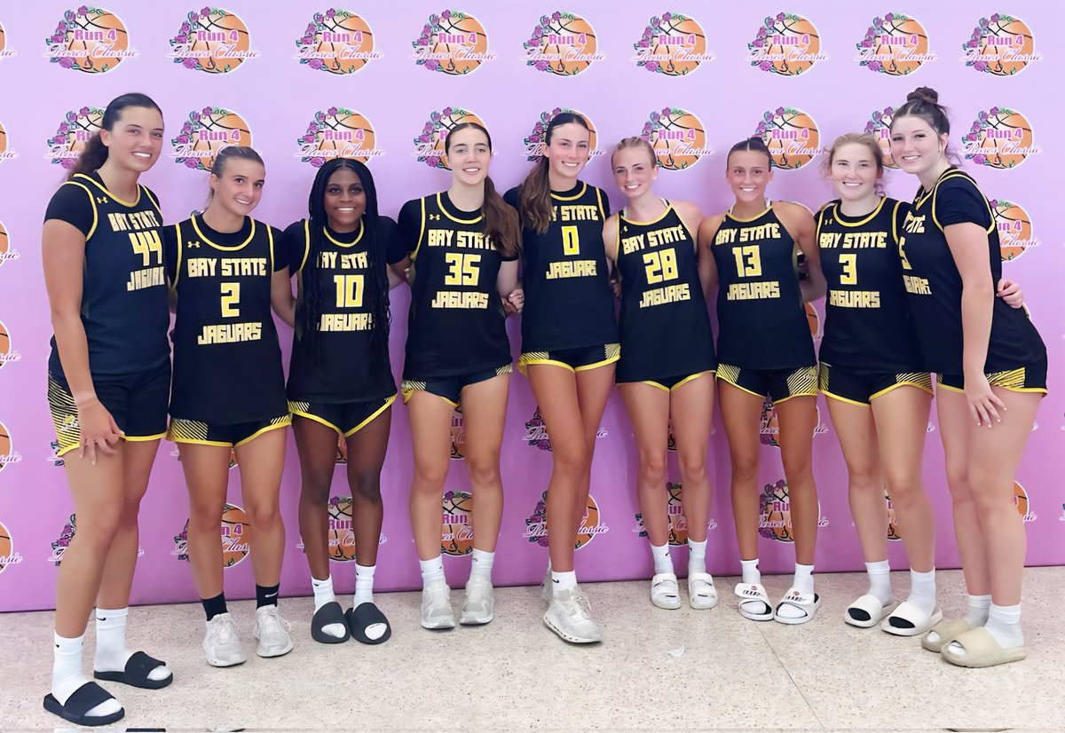 EvaAndrews44's tweet image. We&apos;re headed to the @TFNsRun4Roses Fuchsia Championship Game! Tonight at 7:20 pm on Court 30. @BayStateJags @LaurieBollin @mrodrigues423 @CoachTyMosley @tiffrod45