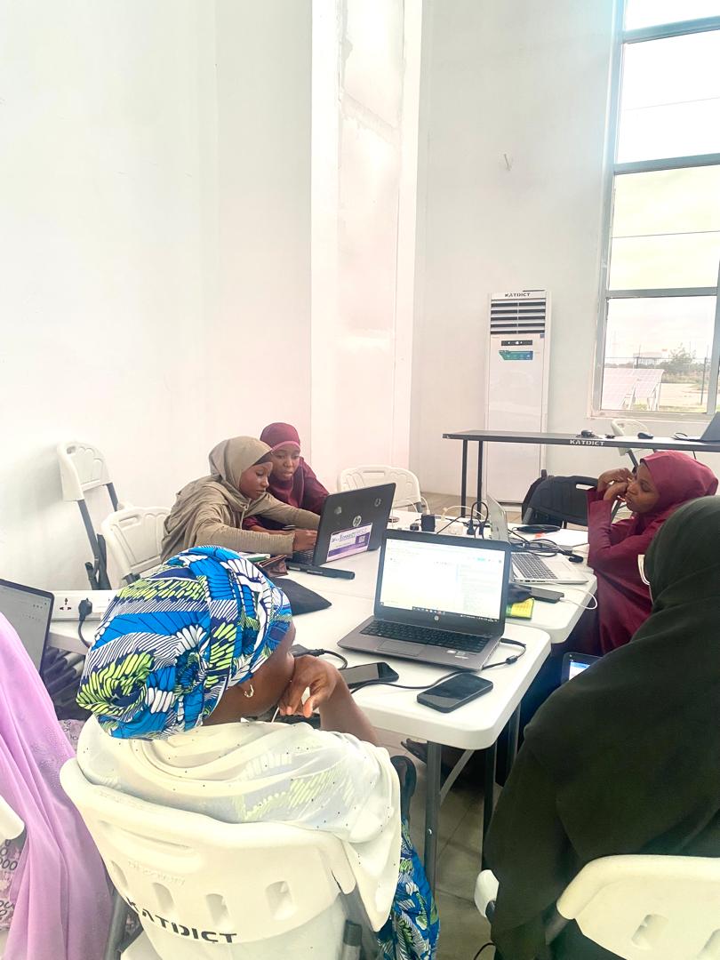 Miss_fatyyy's tweet photo. Honored to be appointed as @PyLadiesKatsina Lead 🎉

From presenting my ML model on Hypertension to hosting our first info session &amp; today's Python intro class,  it's been an inspiring 2 weeks!

Excited for what’s ahead 🐍💻✨

#PyLadiesKatsina #WomenInTech #Python #AIforGood https://t.co/W3gGRxA4JM
