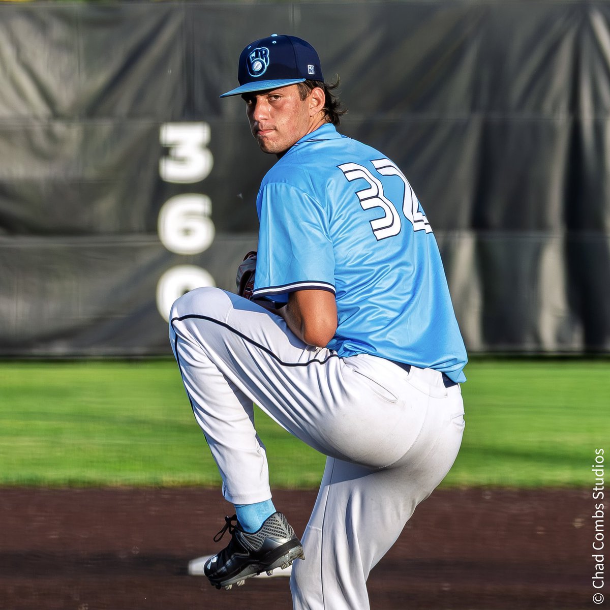 Action from the #BJCL this week:

Ban Johnson Legends RF Victor Suarez (<a href="/ParkUBaseball1/">Park University Pirates Baseball</a>)  left

Building Champions RHP Kaden Huebner (<a href="/khuebner16/">Kaden Huebner</a> / <a href="/RavenBaseball/">Benedictine Baseball</a>) top right

BJ Raiders RHP Rocco Loffredo (<a href="/rocco_loffredo/">Rocco Loffredo</a> / <a href="/JCCCBaseball/">Cavalier Baseball</a>) bottom right