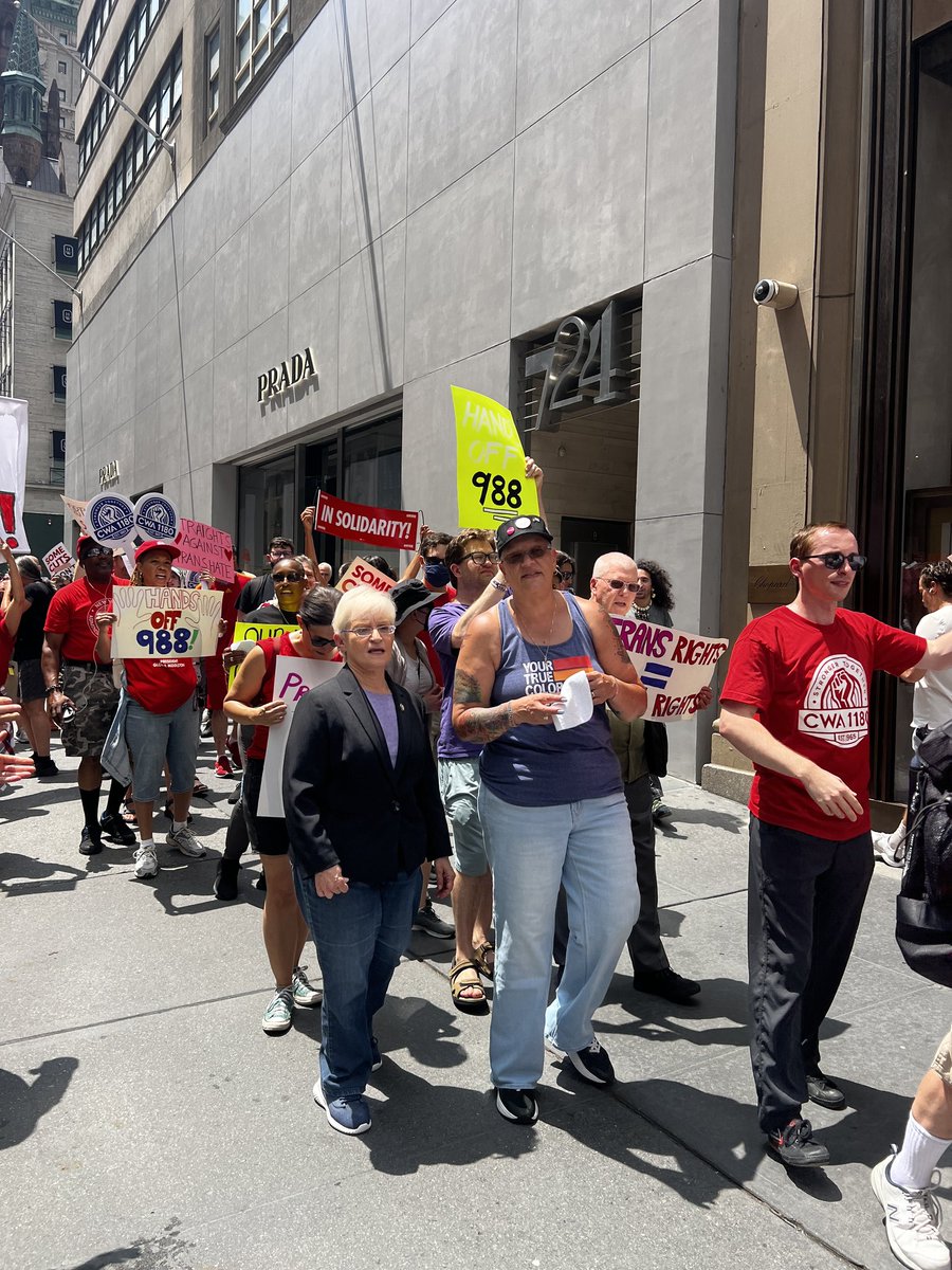 Lynn4NYC's tweet image. The federal government recently withdrew counseling services funding for LGBTQ+ youth and young adults from the nationwide 988 suicide prevention hotline.
Today, I proudly stood in solidarity with countless advocates, organized labor, and elected officials, in demanding…
