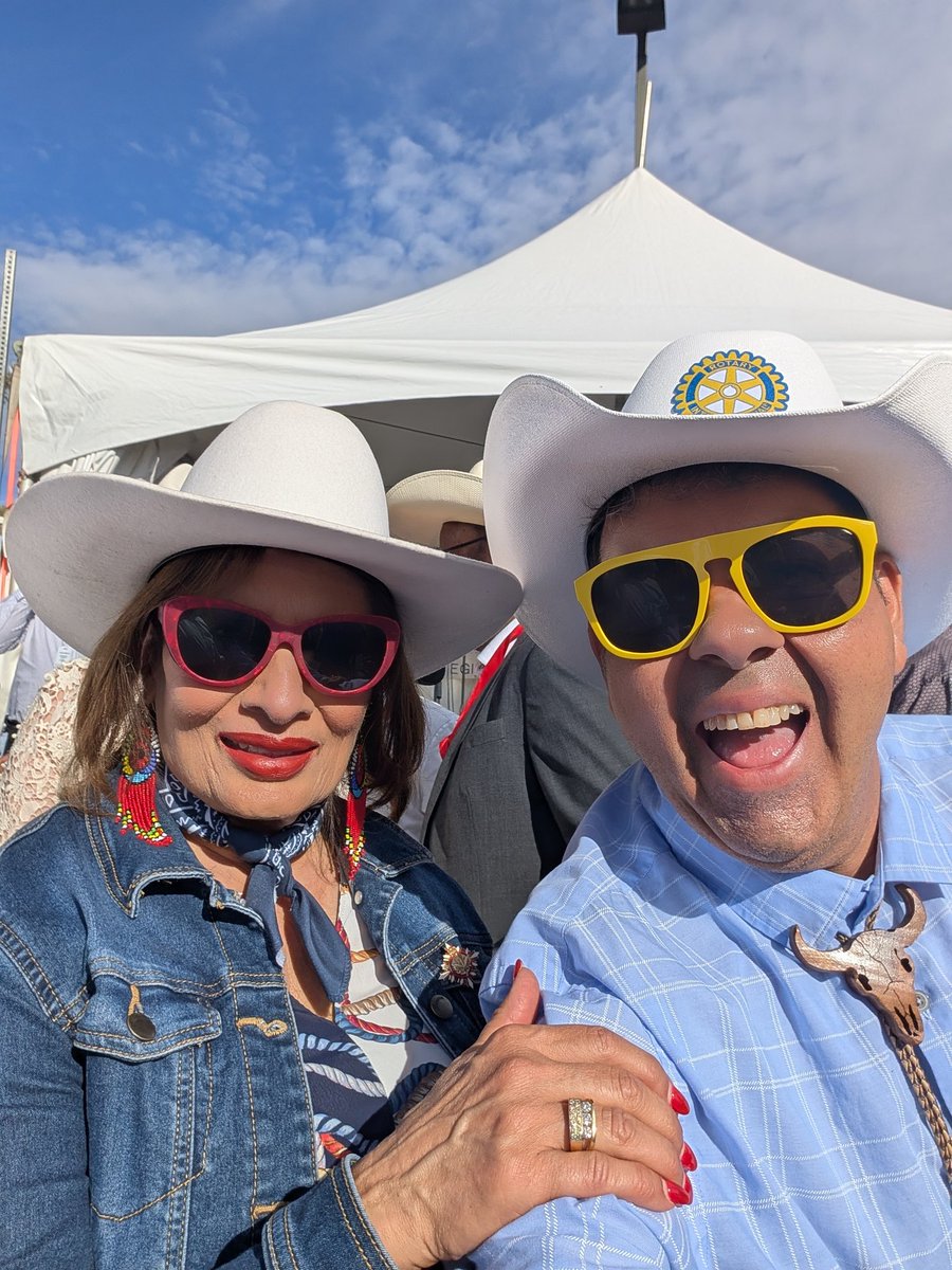 Alnoor Damji (He/Him/His) (@iamalnooryyc) on Twitter photo My #Chai err heart is full. With The Hon. Salma Lakhani
<a href="/LtGovAB/">The Hon. Salma Lakhani</a> 19th #LieutenantGovernor of #Alberta at #IsmailiStampede breakfast this morning. She even asked about my son 💚💚💚 who was #FanBoy hearing her speak My #Chai err heart is full. With The Hon. Salma Lakhani
<a href="/LtGovAB/">The Hon. Salma Lakhani</a> 19th #LieutenantGovernor of #Alberta at #IsmailiStampede breakfast this morning. She even asked about my son 💚💚💚 who was #FanBoy hearing her speak