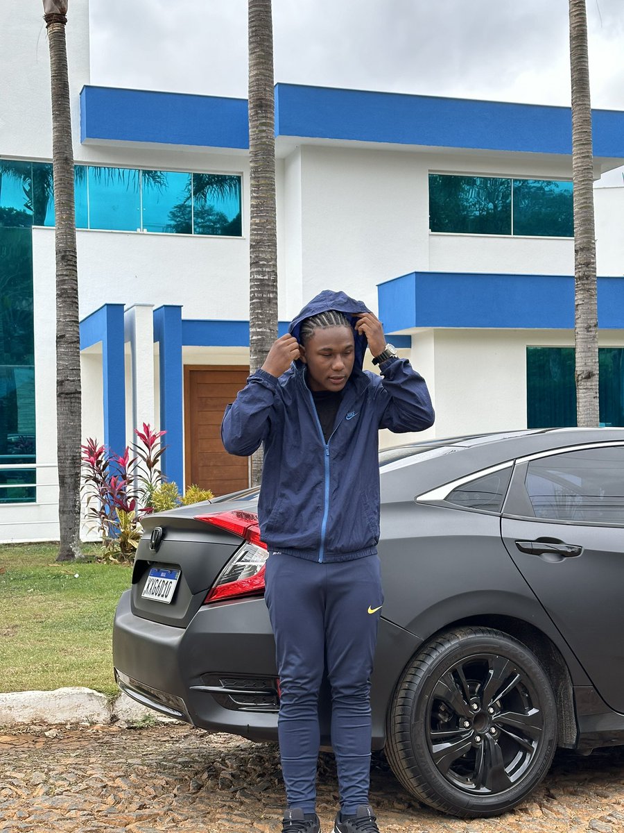 🫶🏾🤴🏾🫶🏾