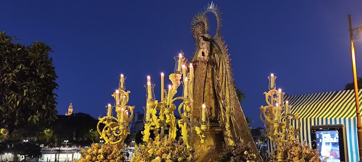 A Paso Muda (@apasomuda) on Twitter photo .<a href="/CarmenStaAna/">Hdad. Carmen de Santa Ana</a> Salida Procesional de la #VirgenDelCarmen de <a href="/SantaAnaTriana/">Real Parroquia de Señora Santa Ana</a>
#GloriasSevilla25 #CarmenSantaAna25
#TDSCofrade .<a href="/CarmenStaAna/">Hdad. Carmen de Santa Ana</a> Salida Procesional de la #VirgenDelCarmen de <a href="/SantaAnaTriana/">Real Parroquia de Señora Santa Ana</a>
#GloriasSevilla25 #CarmenSantaAna25
#TDSCofrade