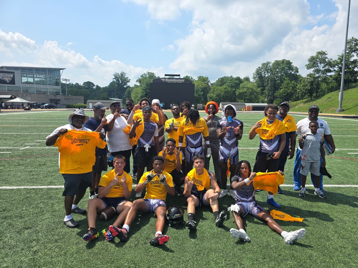 Towson 7on7 Champs!! Thanks to all the coaches! <a href="/Coach_Free21/">Harry Freeman V</a> <a href="/Towson_FB/">Towson Football</a> @neugs1288 <a href="/mzpafootball/">Mt. Zion Prep Sports Academy</a> <a href="/CoachStaySharp/">Coach Moss</a>